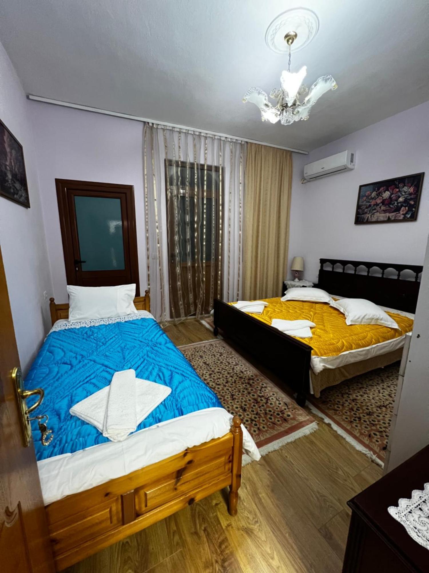 Luigi Guest House Gjirokastër Buitenkant foto